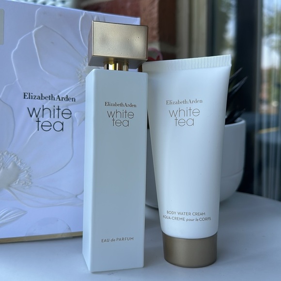 NEW Elizabeth Arden 2-Pc. White Tea Gift Set - Picture 2 of 8